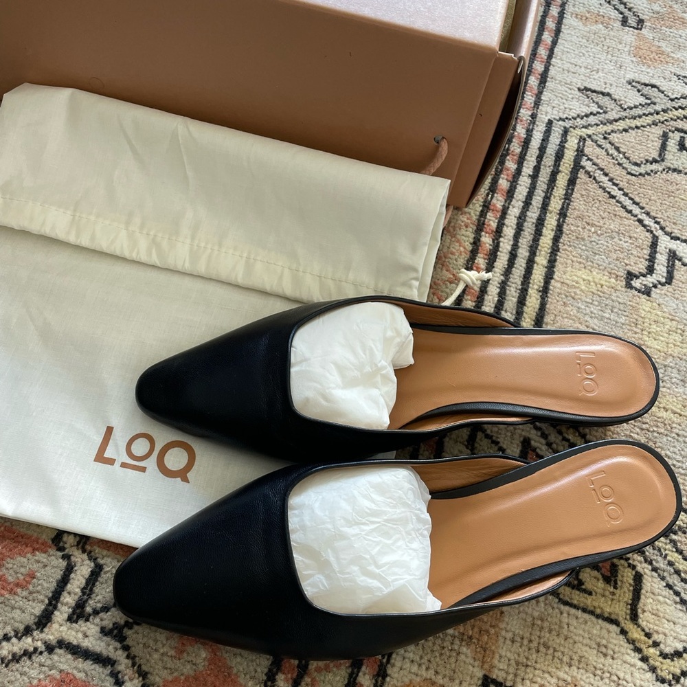LOQ Black Women's Mules